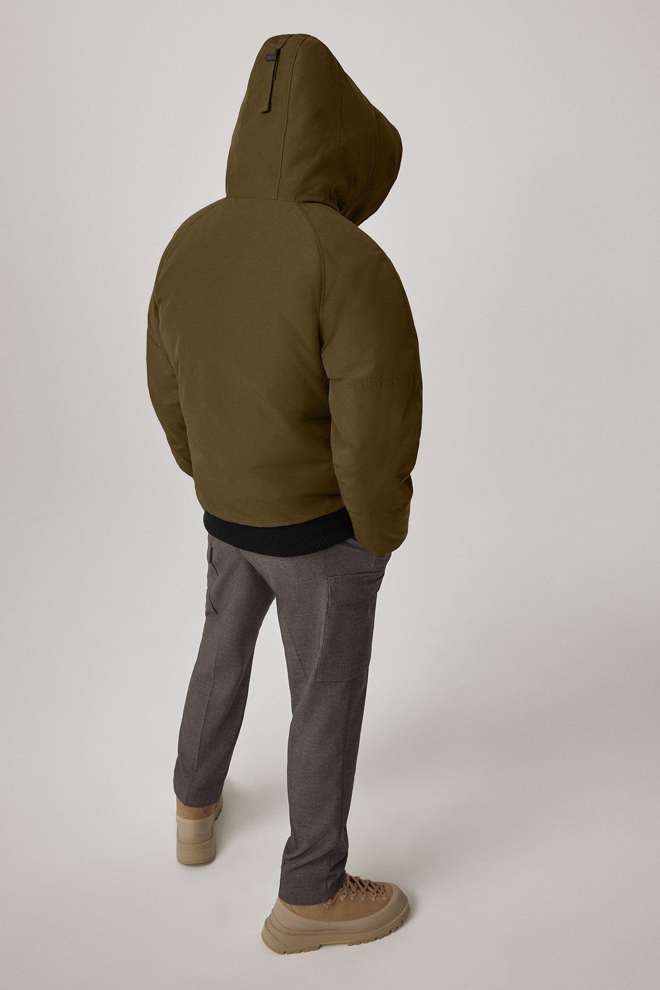 2050M_49_b_9c370155-3624-4d25-b948-870984245be5