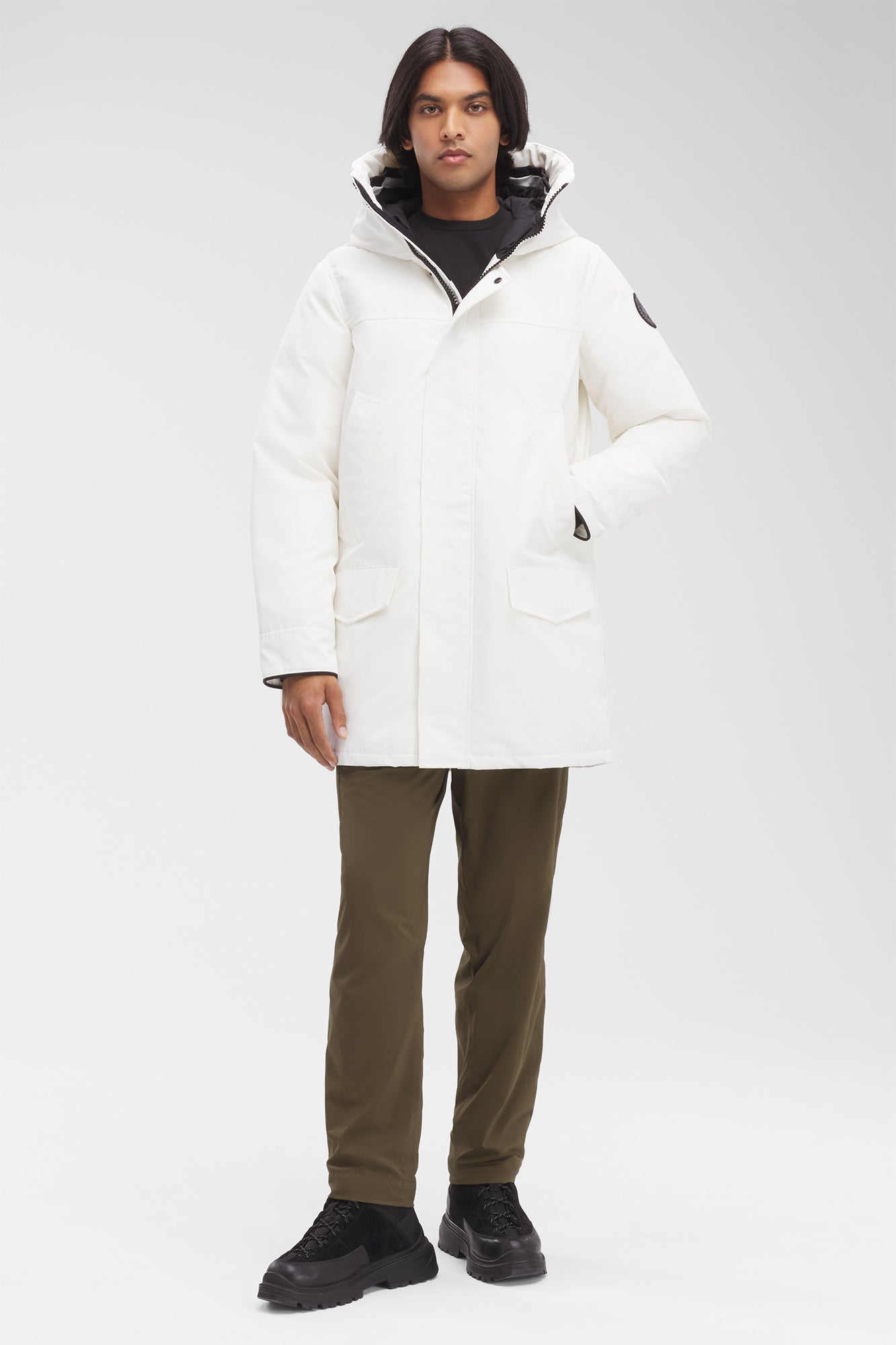 2052MB_433_a_f114b6ba-4b43-481e-af06-8d70f0d19306