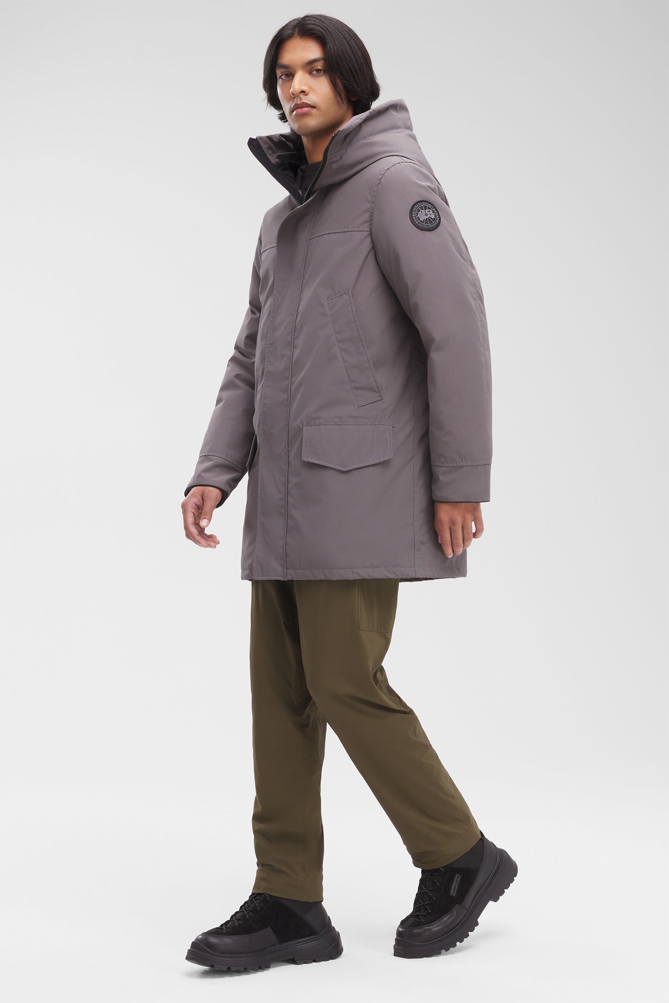 2052MB_811_b_a88b2238-2db3-49d8-95f1-1624256a7bd6