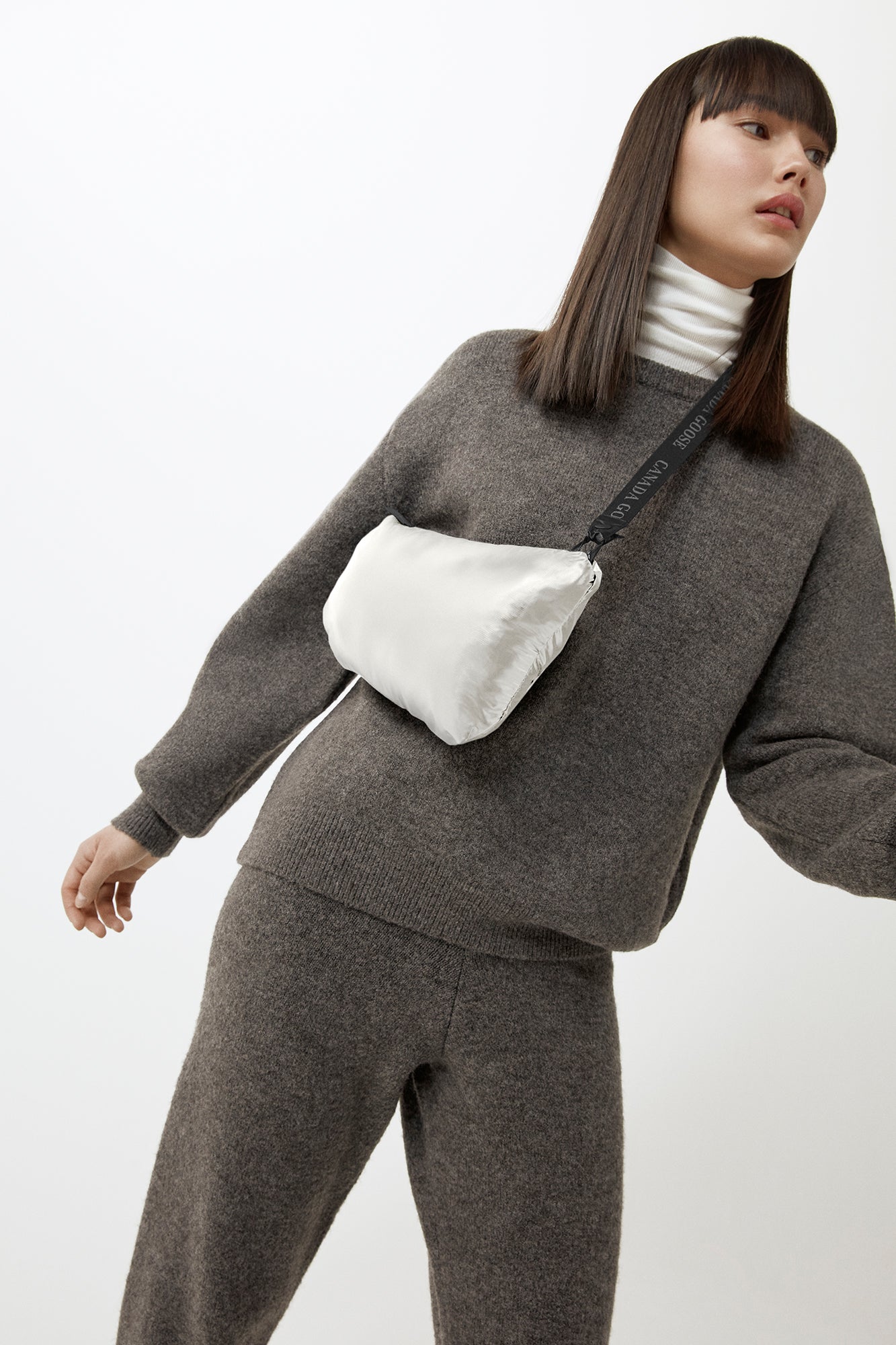 2225LB_433_e_d5ac7a4e-fbe0-4631-9a63-994850cb8785