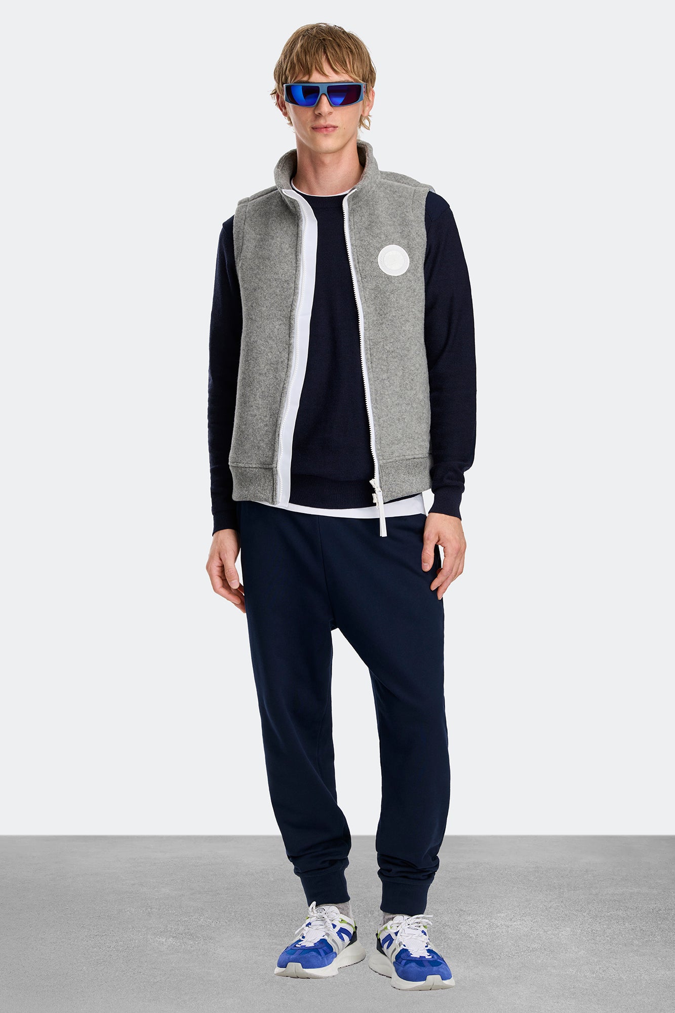 7052M1_99_d5267aa5-6bd9-42ac-a738-49354ac5d5b1